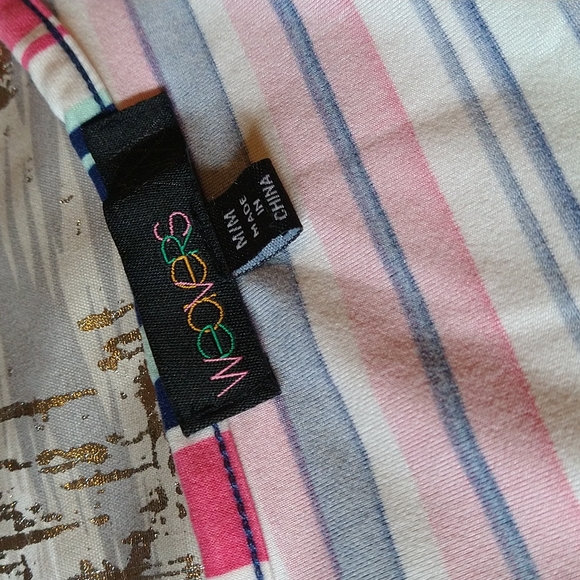 Size Medium: Multi color Striped Dress - Picture 6 of 8